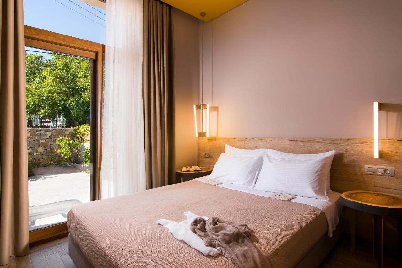Aparthotel On The Rocks Theologos  Exteriér fotografie
